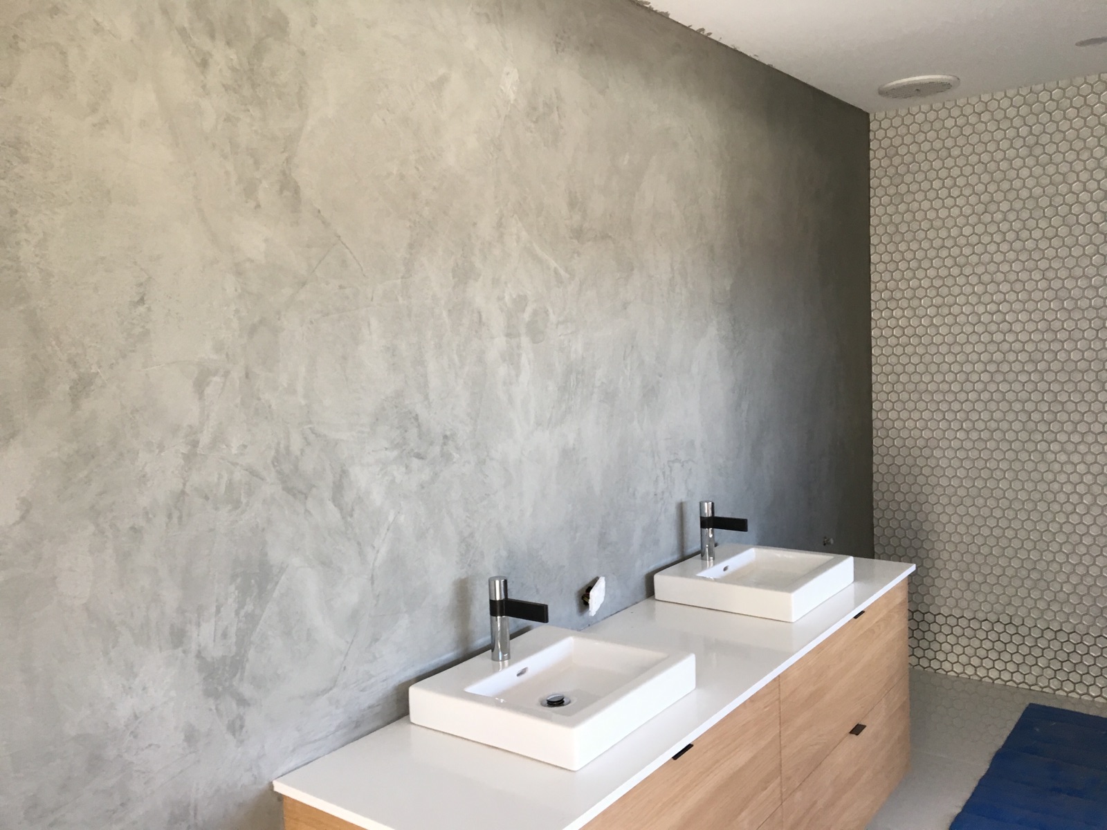 Unitex Textures & Finishes: Smooth, Textured, or Patterned Walls Done Right